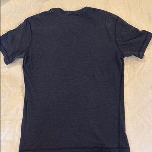 Men's lululemon Navy Blue T-Shirt